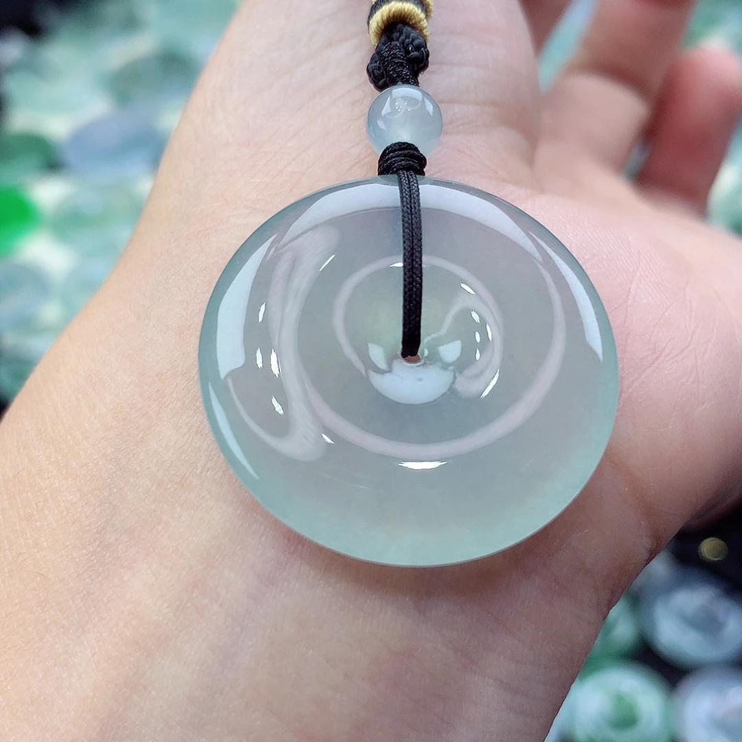 颈饰未镶嵌翡翠编号18。尺寸28.7-5.7