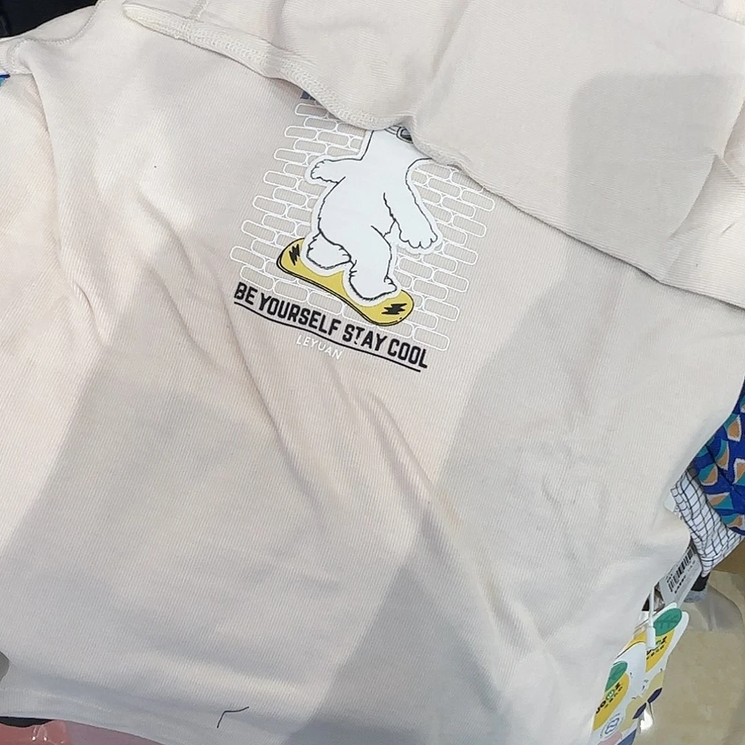 150尺码宽腰短裤搭配短裤