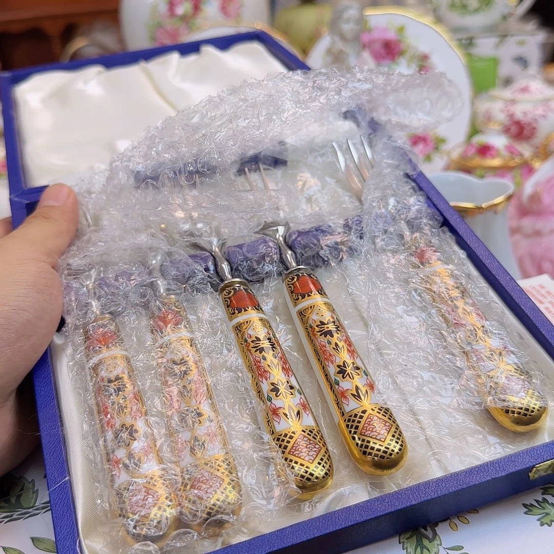 伟***伟欧洲瓷器摆件系列
