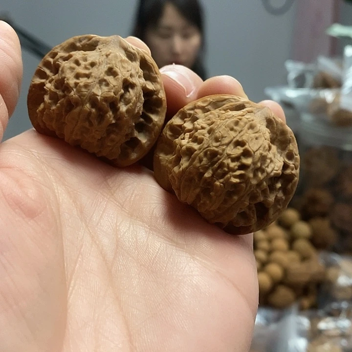 文玩核桃把件38闷尖凤眼小众