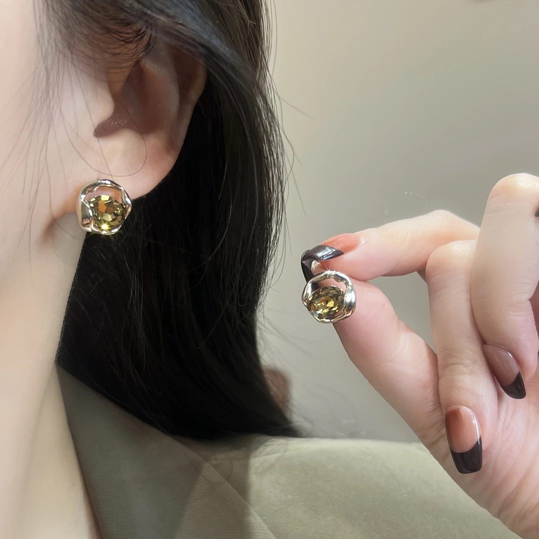 黑糖【耳饰】简约琥珀流光色肌理不规则耳钉清冷小众百搭E1873