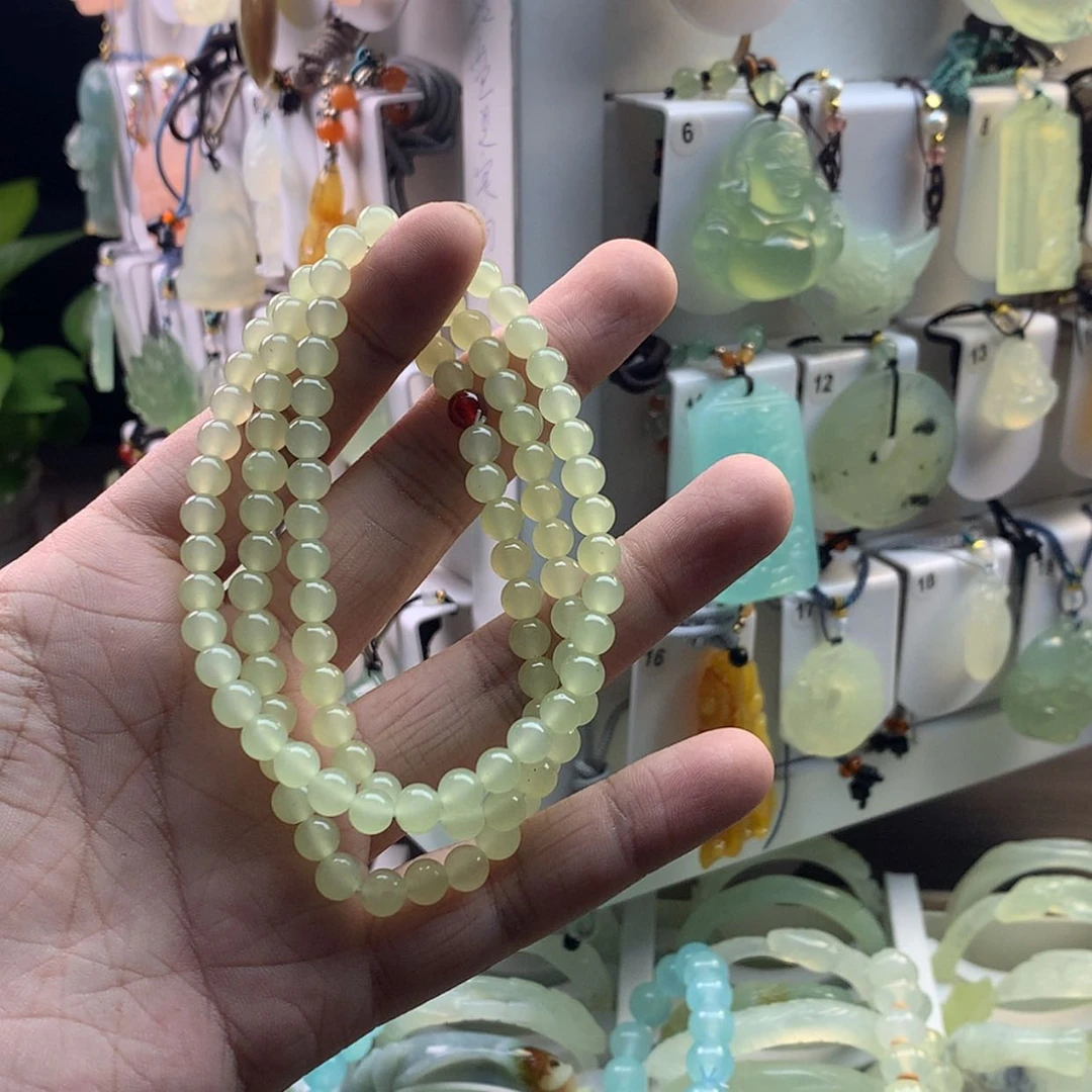 【闪购商品】蛇纹石玉颈饰未镶嵌