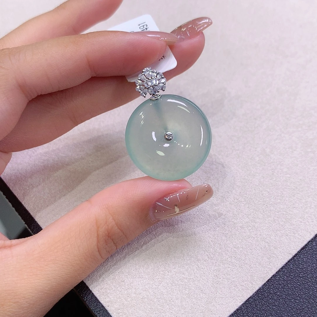 翡翠18K金镶嵌吊坠(不含链)23.7-5.6