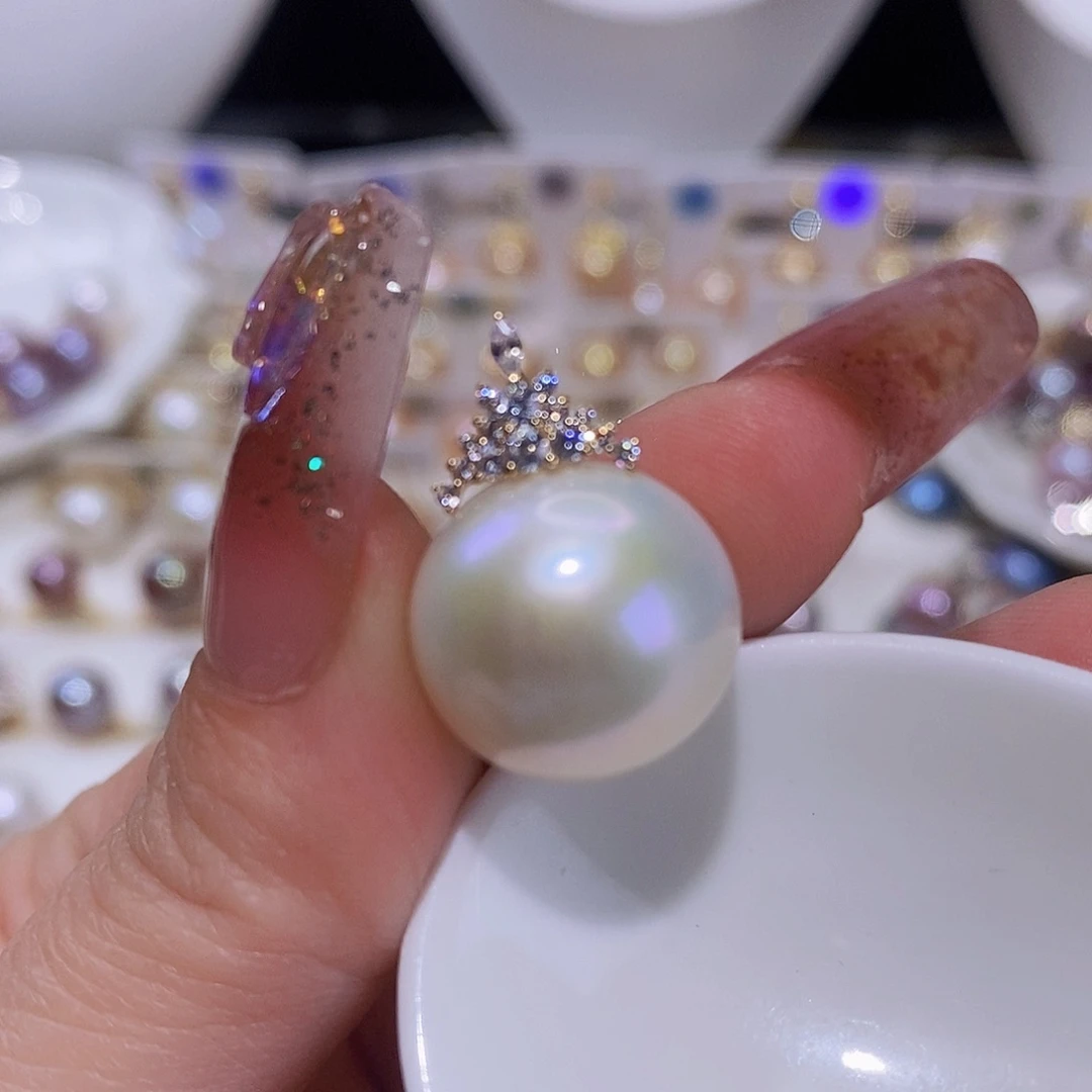 淡水珍珠颈饰18K金镶嵌林*