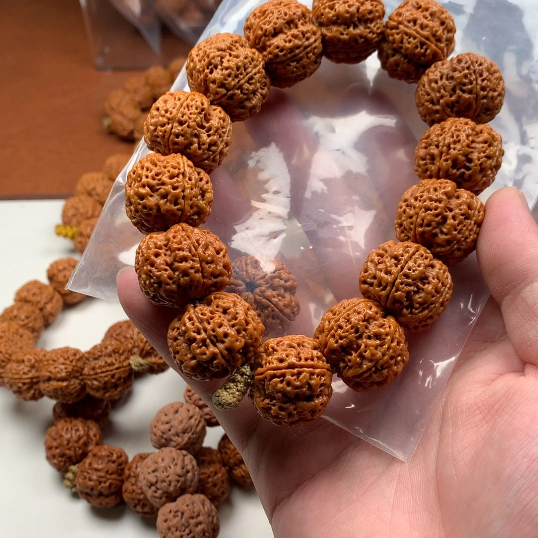 吃***暖手串金刚菩提24.5+飞碟龙王超肉