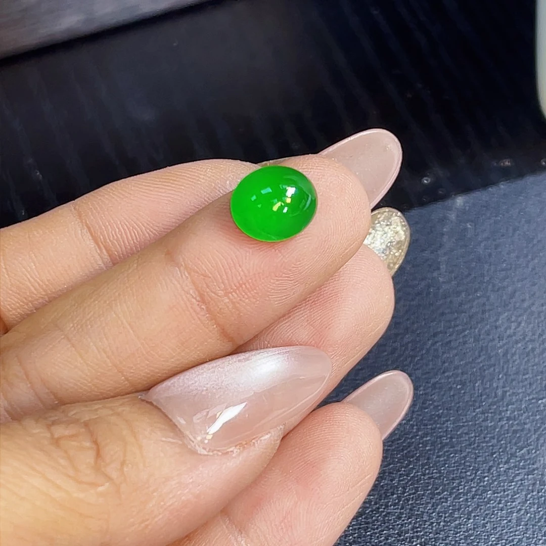 翡翠裸石JQ00002冰辣阳绿蛋面