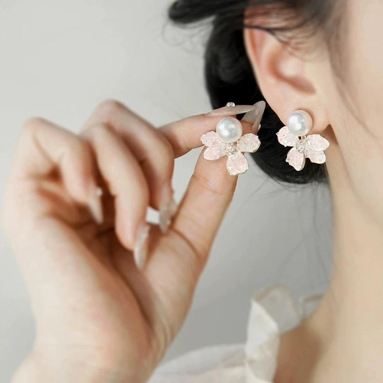 铜合金耳饰 【O89】气质轻奢百搭简约简约优雅精致网红设计师耳环