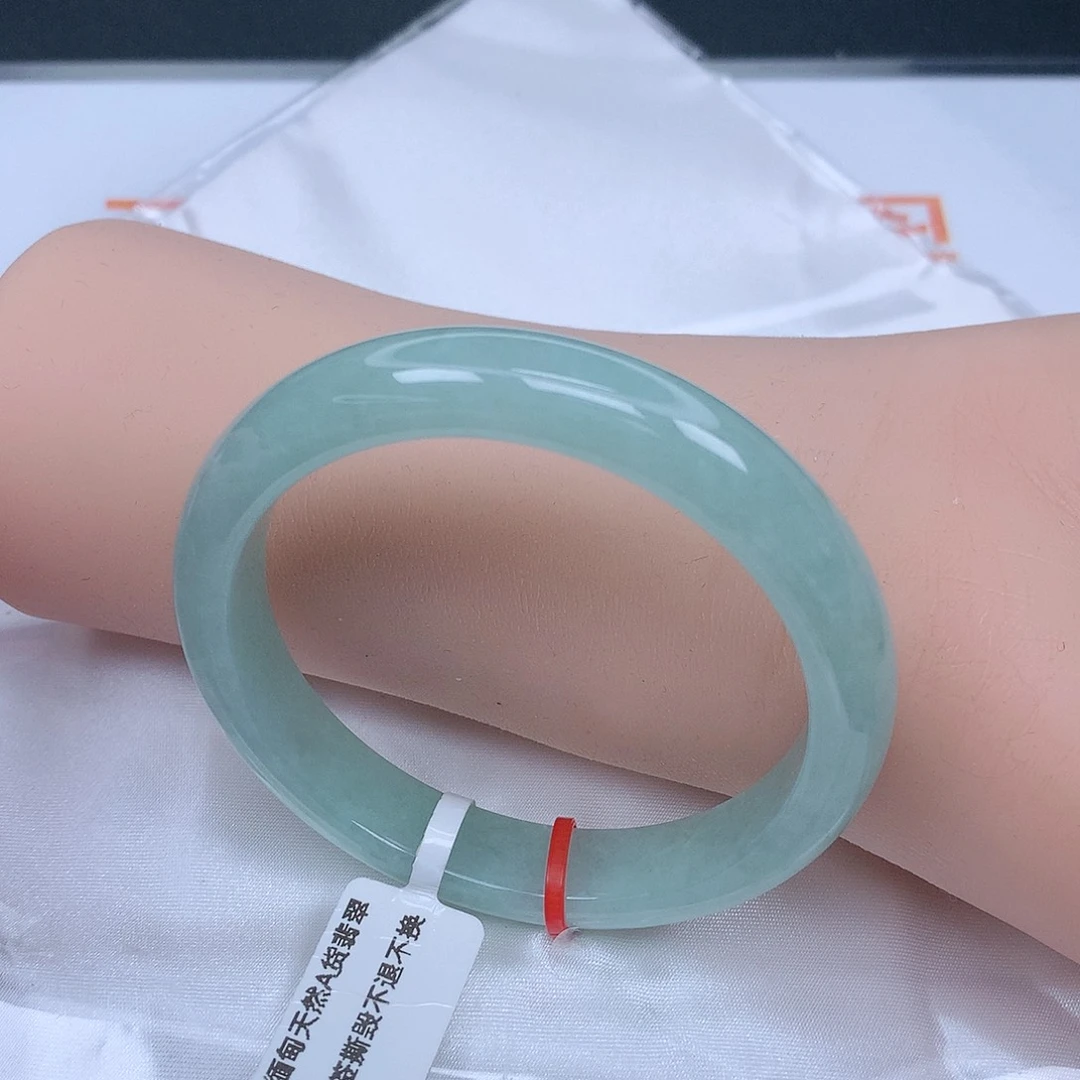 【闪购商品】未镶嵌手镯翡翠，53