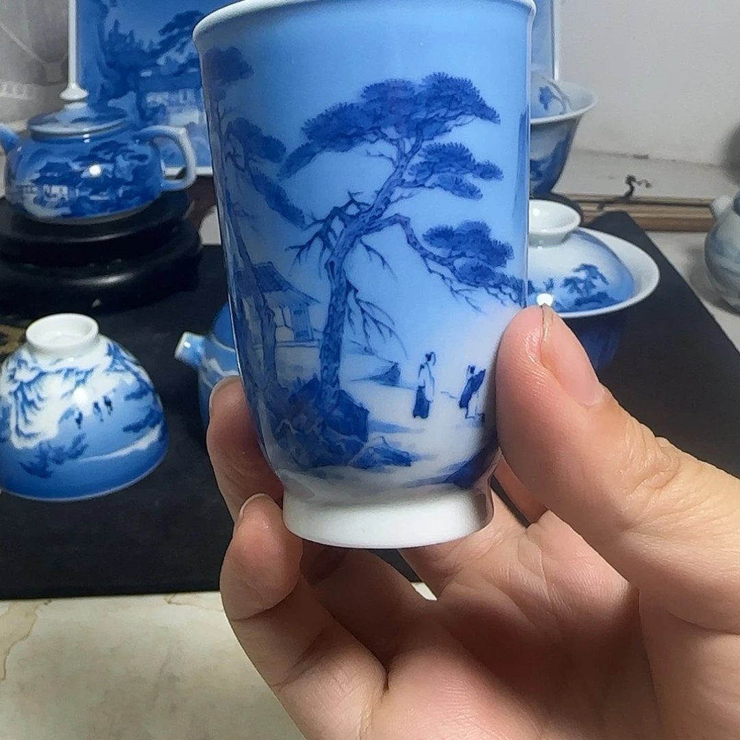 .***青花山水夜景闻香杯