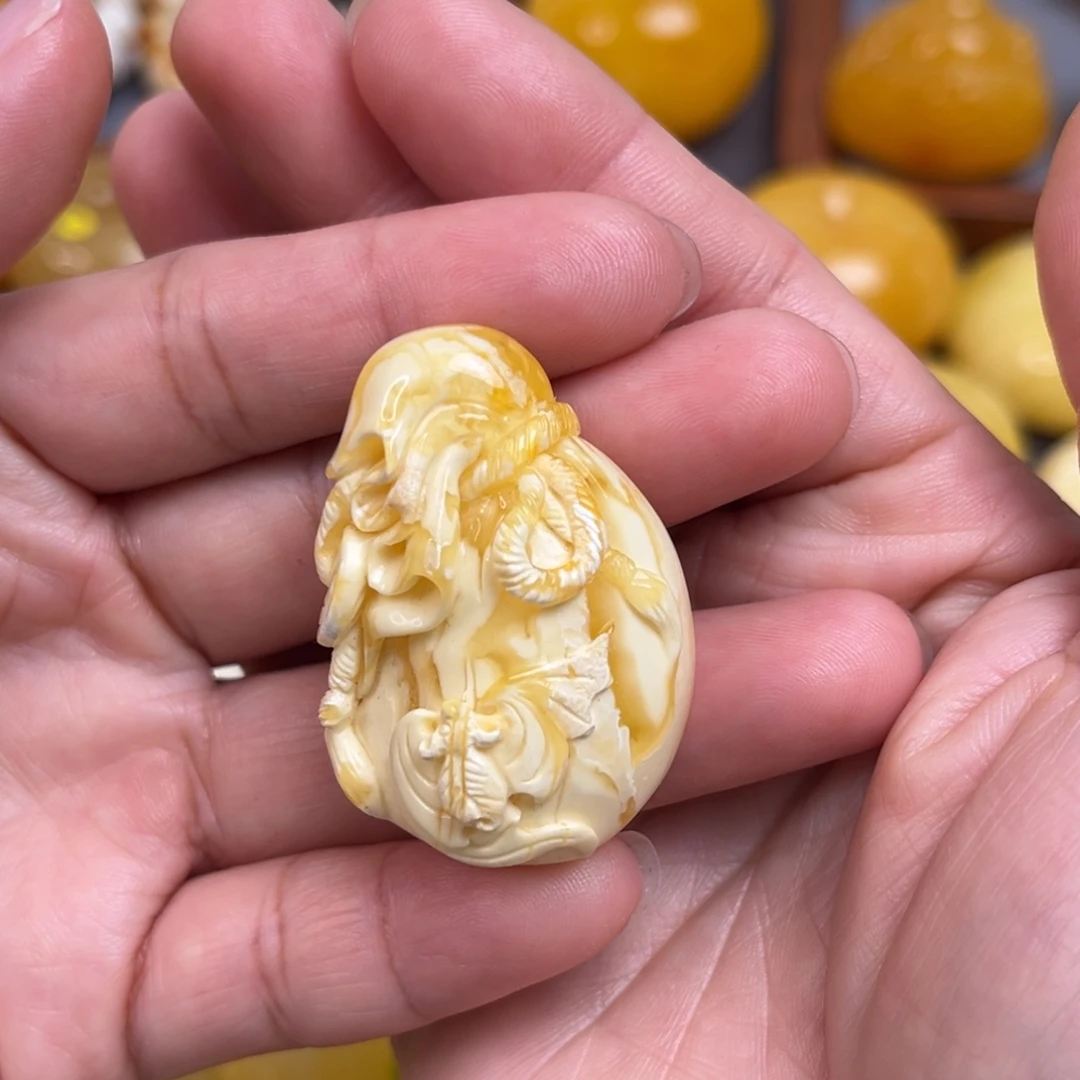 蜜蜡裸石未镶嵌钱袋