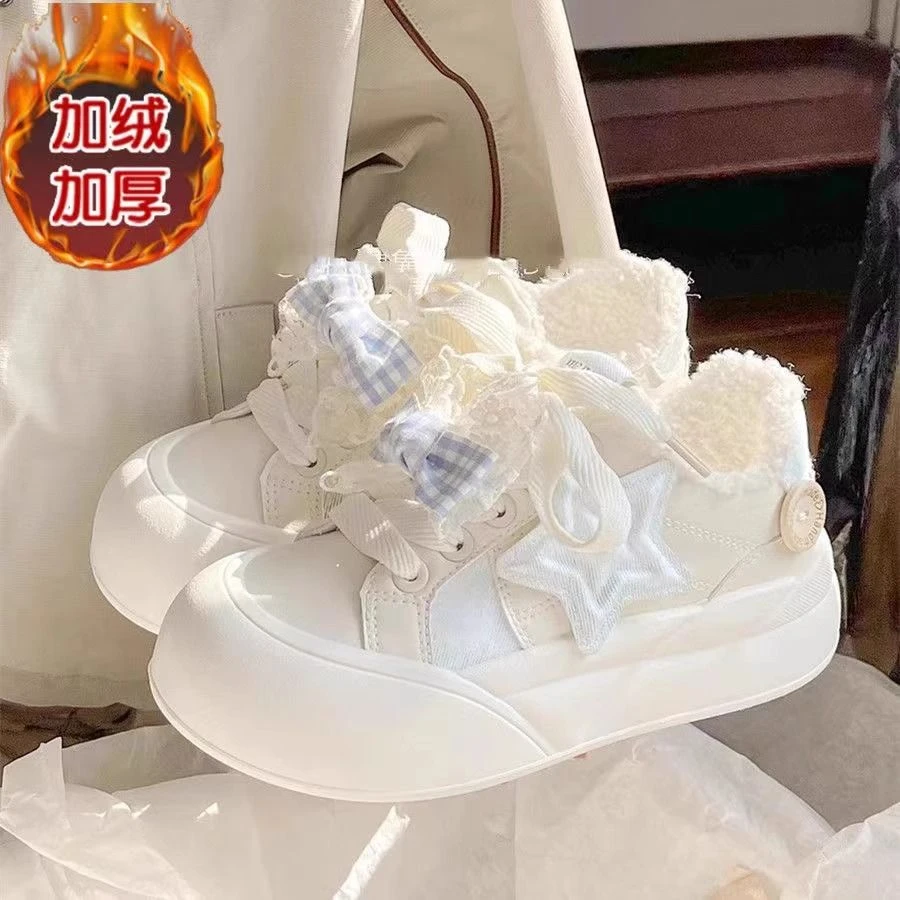 秋冬加绒厚底星星面包小白鞋女2024爆款舒适棉鞋ins学生百搭板鞋
