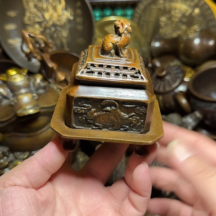 铜器摆件收收藏藏