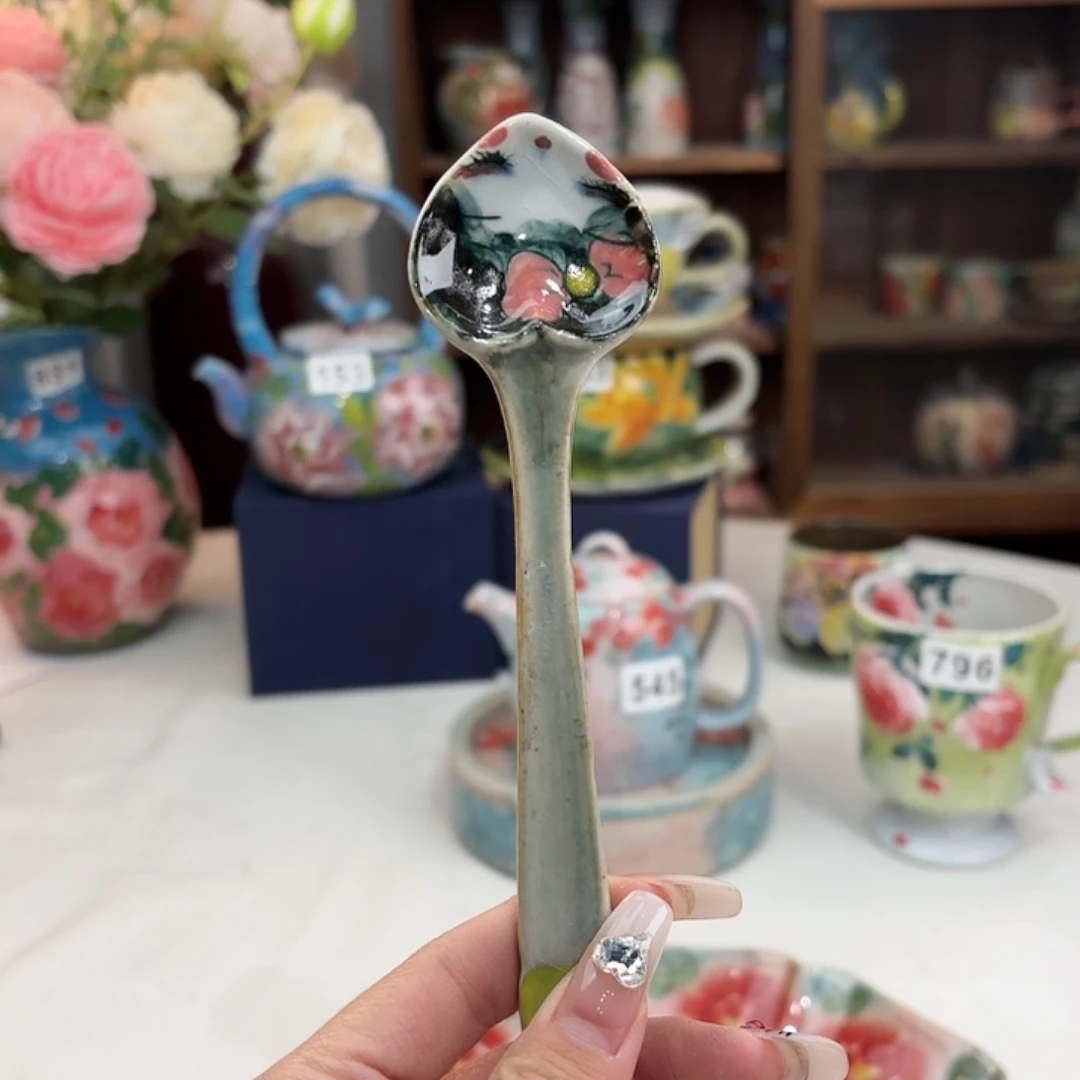 瓷片bhbhhhhhhhhjjjn