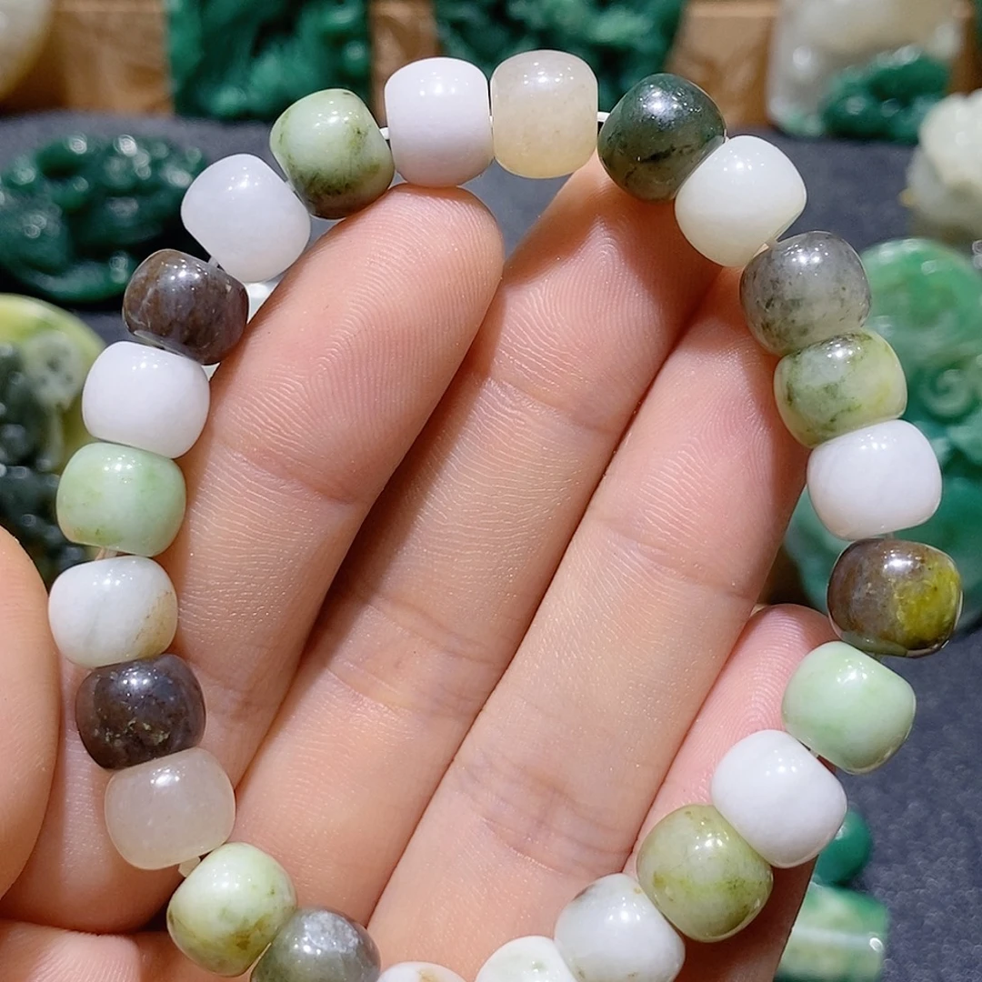 独山玉未镶嵌吊坠