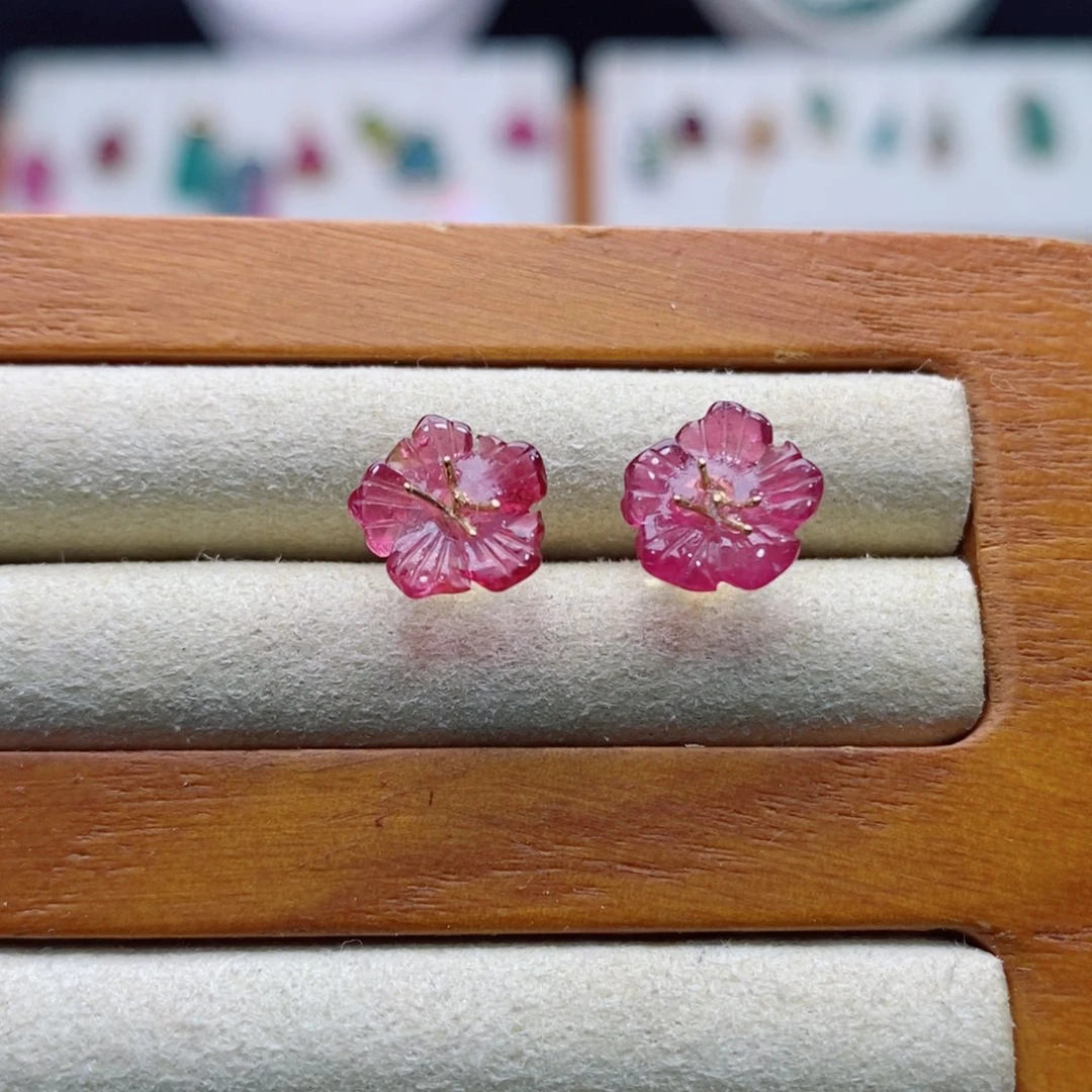 18K金镶嵌耳饰碧玺花花耳钉yy