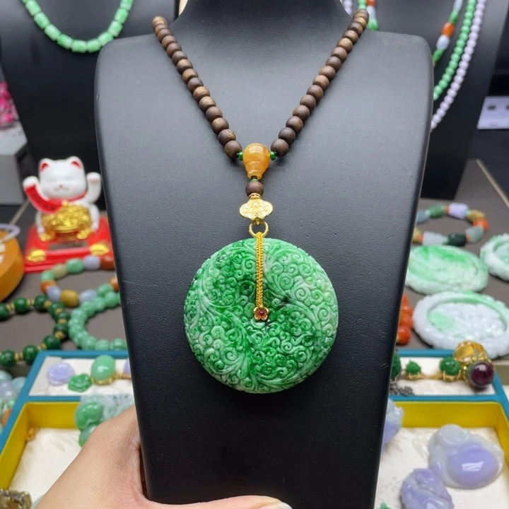 翡翠未镶嵌颈饰翡翠扣子