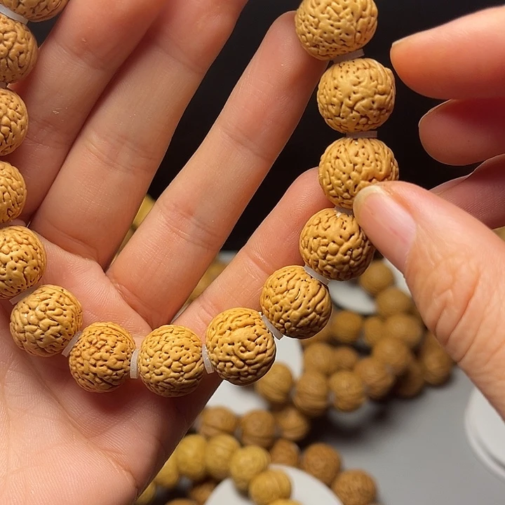 零***太吊坠桃核桃核手串