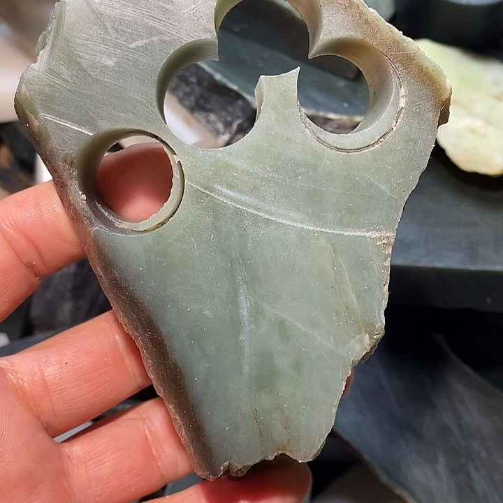 和田玉未镶嵌珠宝半成品