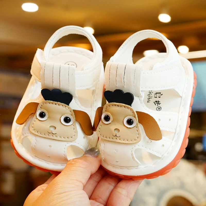 机能学步鞋夏季凉鞋婴儿鞋子软底防滑初学者宝宝1-2岁透气叫叫鞋