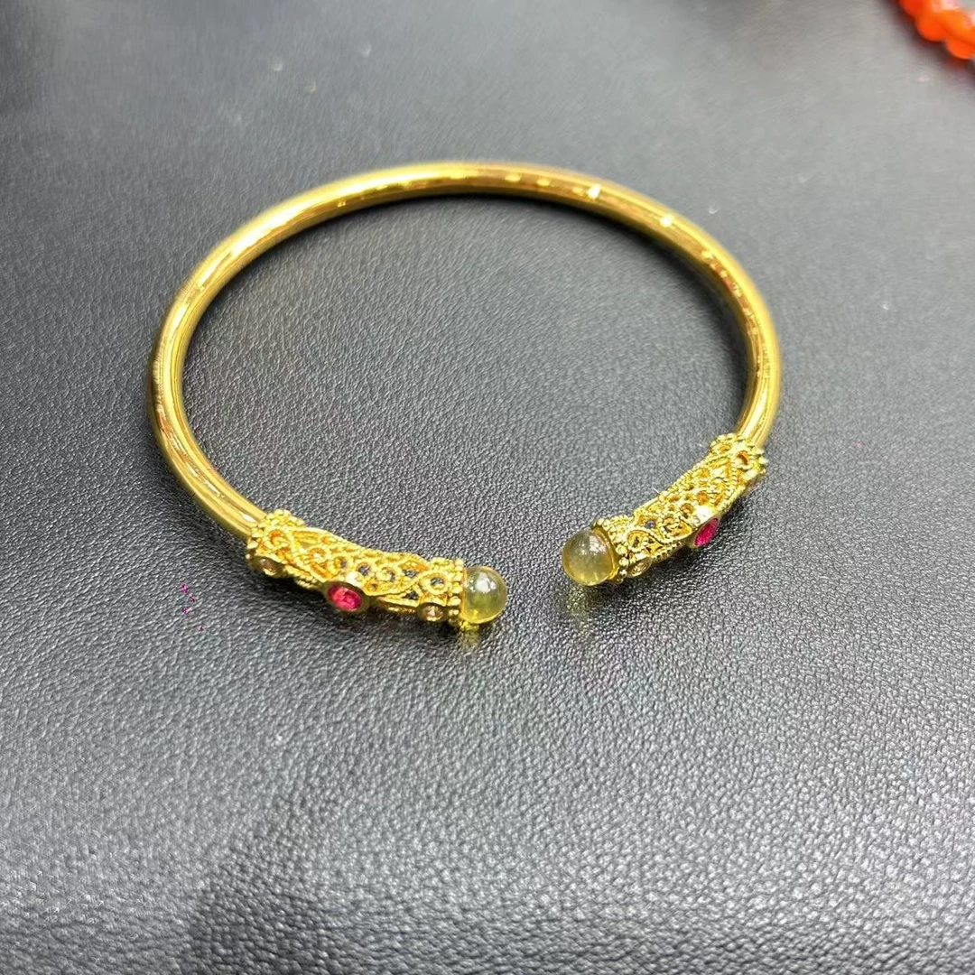 精美气质琥珀手镯  F232