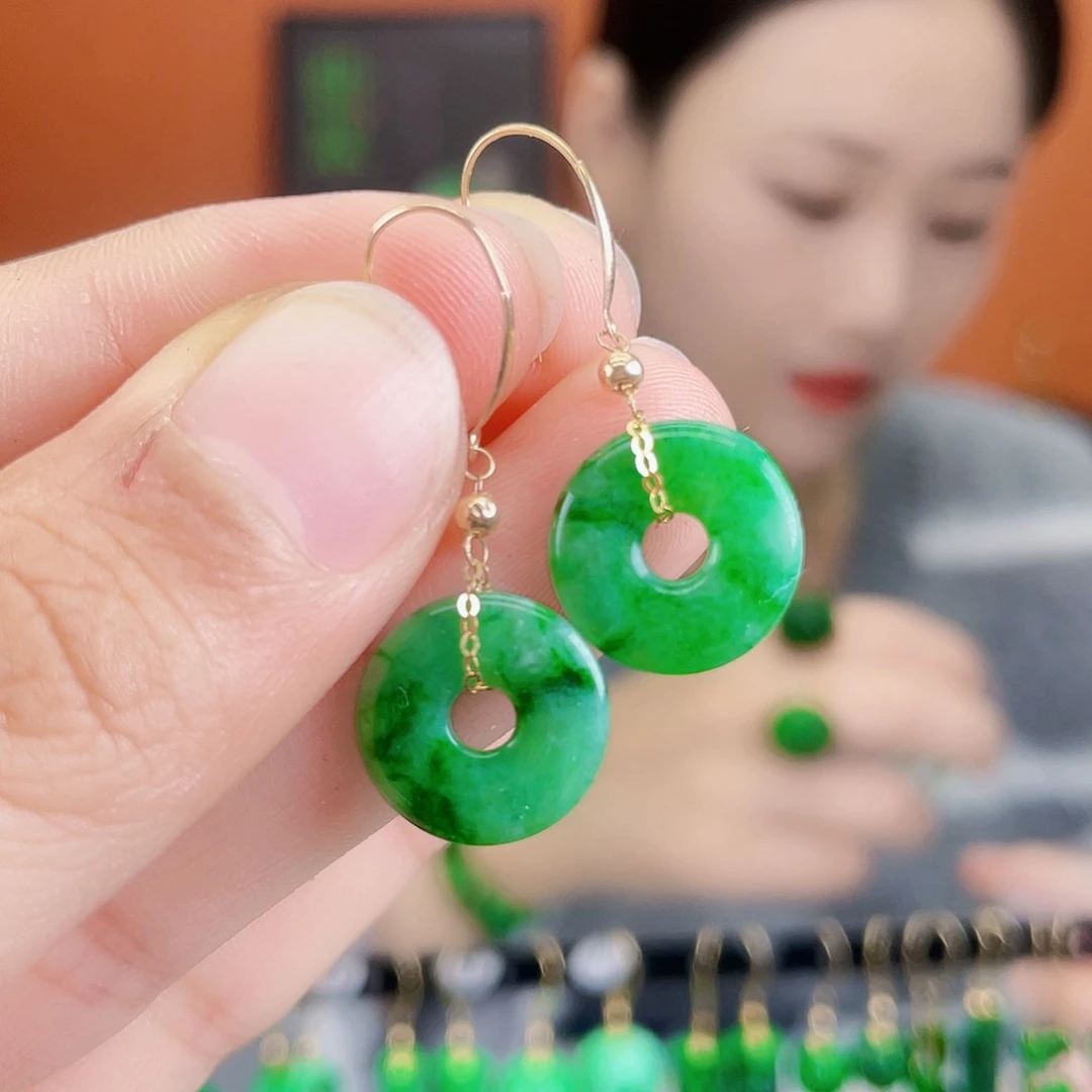 翡翠18K金镶嵌耳饰