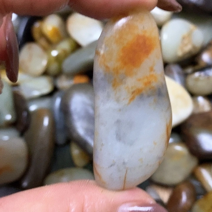 未镶嵌和田玉（糖玉）挂件