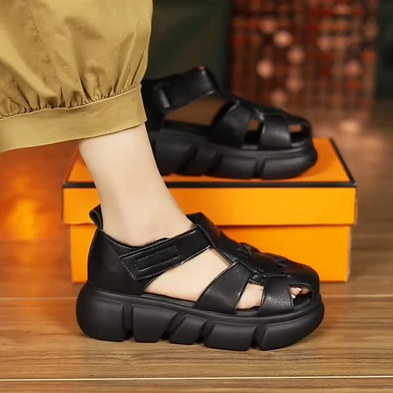 FAVMARTHA女士真皮厚底凉鞋2025春夏新款镂空复古时尚松糕女鞋罗