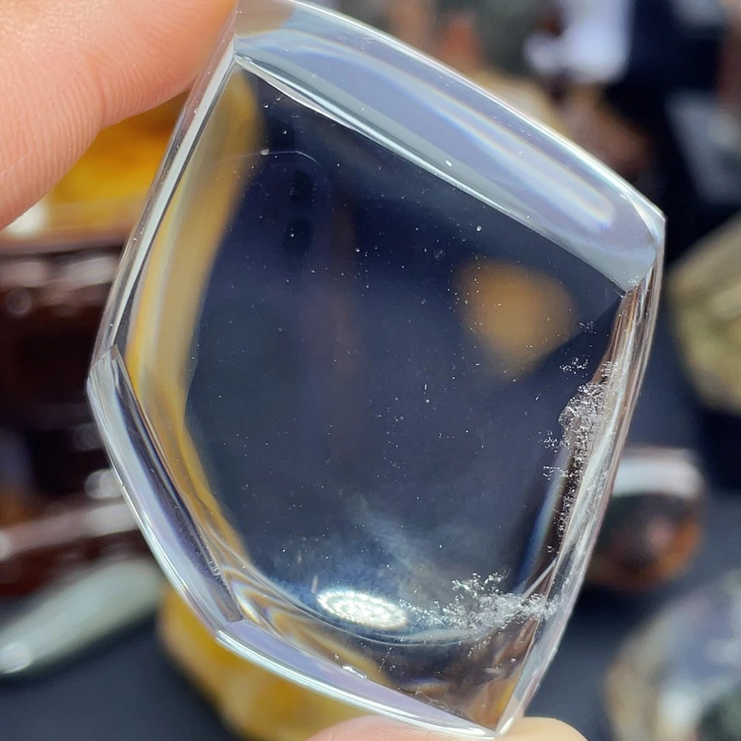 未镶嵌水晶大型摆件（非配饰）