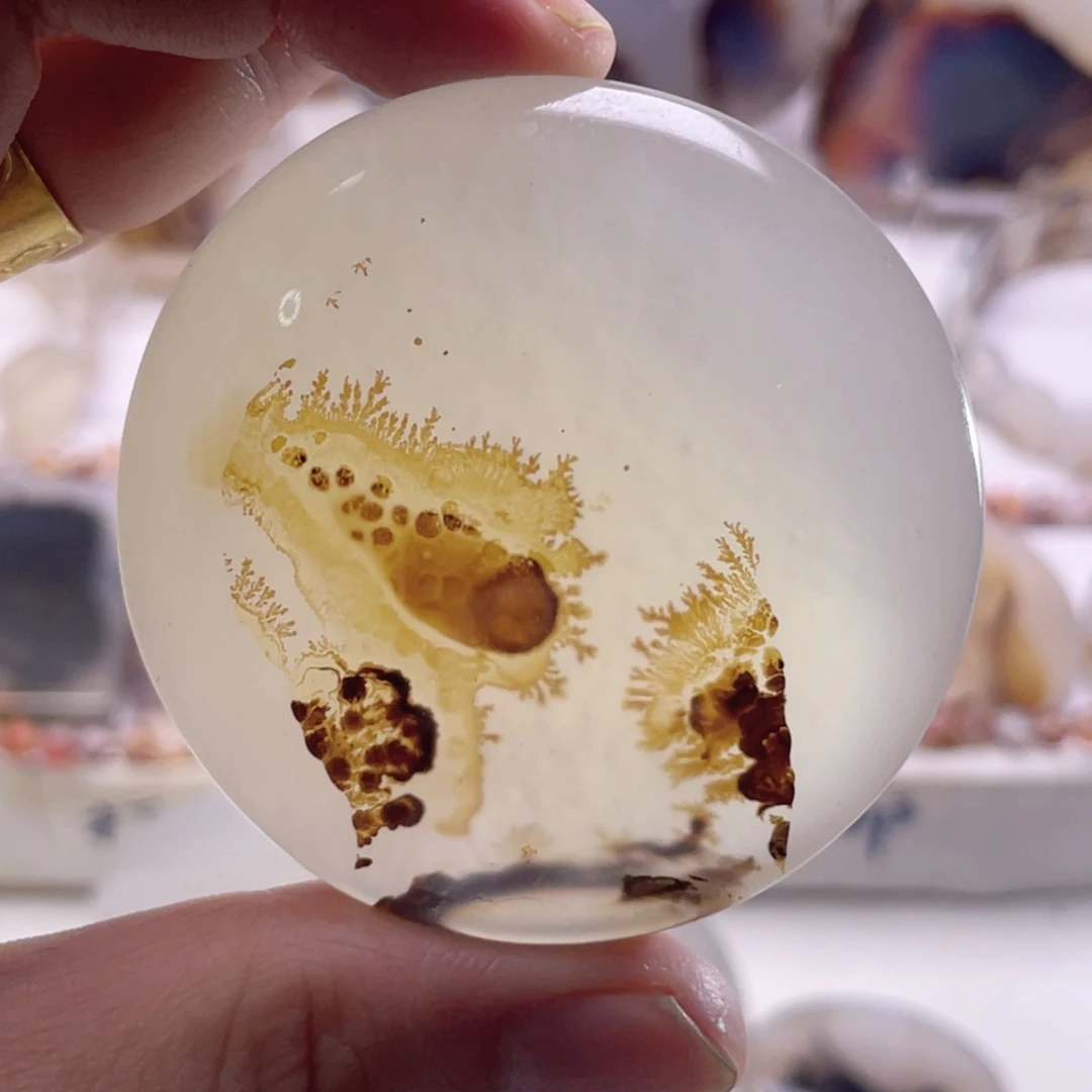 玛瑙/玉髓未镶嵌珠宝奇石