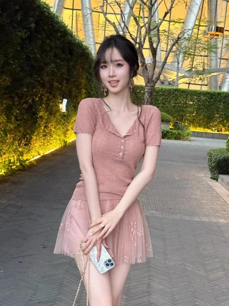 时尚撞色洋气设计感镂空上衣凉感减龄修身显瘦短袖小衫H8-27