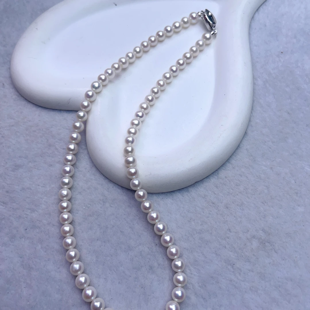 天然淡水珍珠项链白色6.5mm极光正圆微瑕项链 元宝百搭时尚