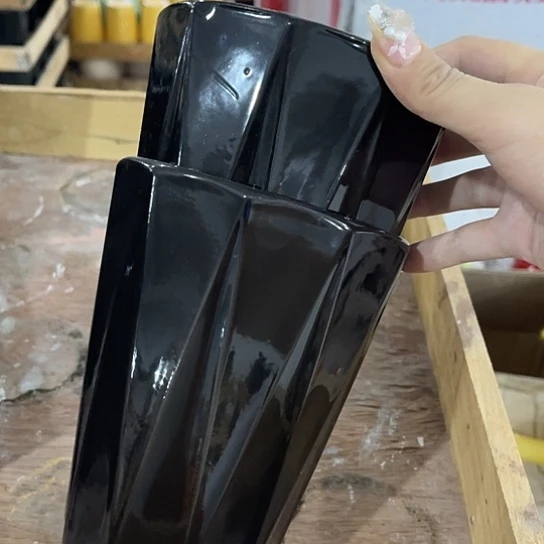 多肉绿植陶瓷花盆9.9包邮，有孔