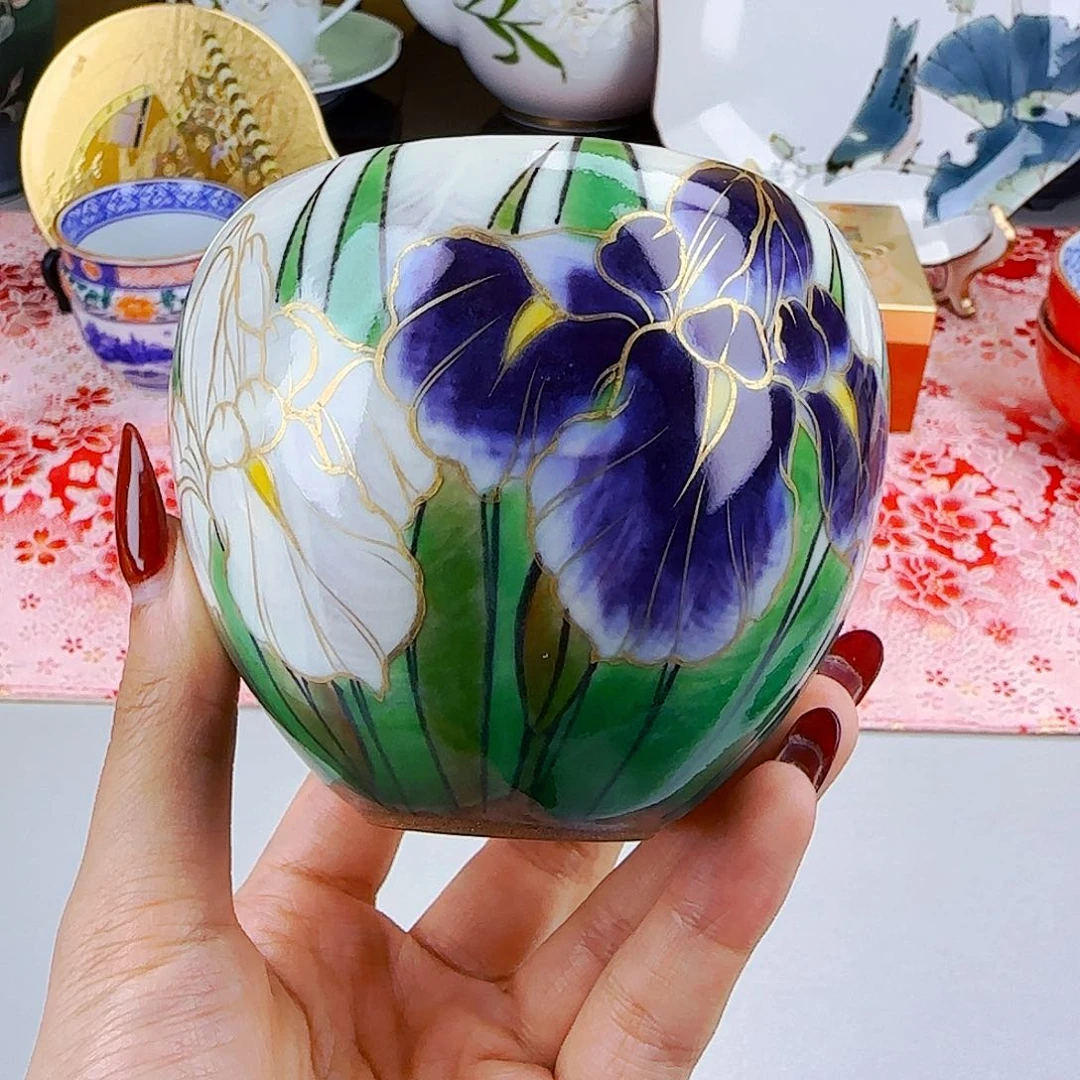 他家茶具瓷器真美！