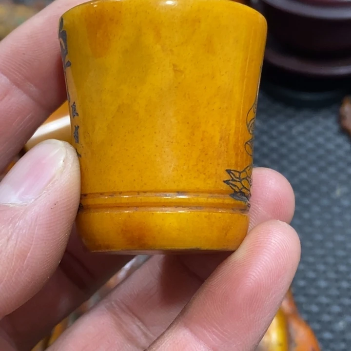 滴血莲花菩提吊坠