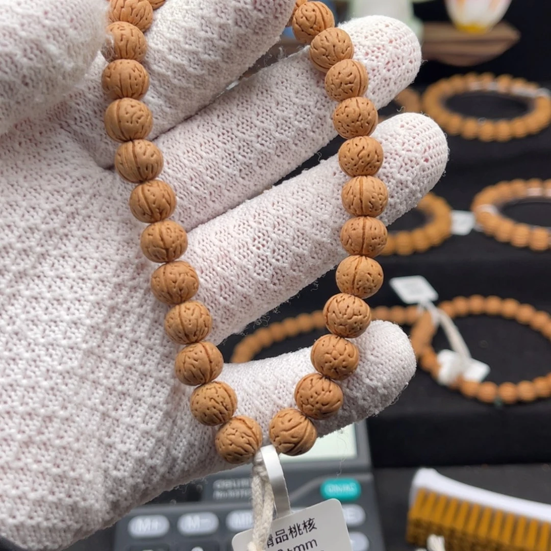 Q***U桃核吊坠1111111111111