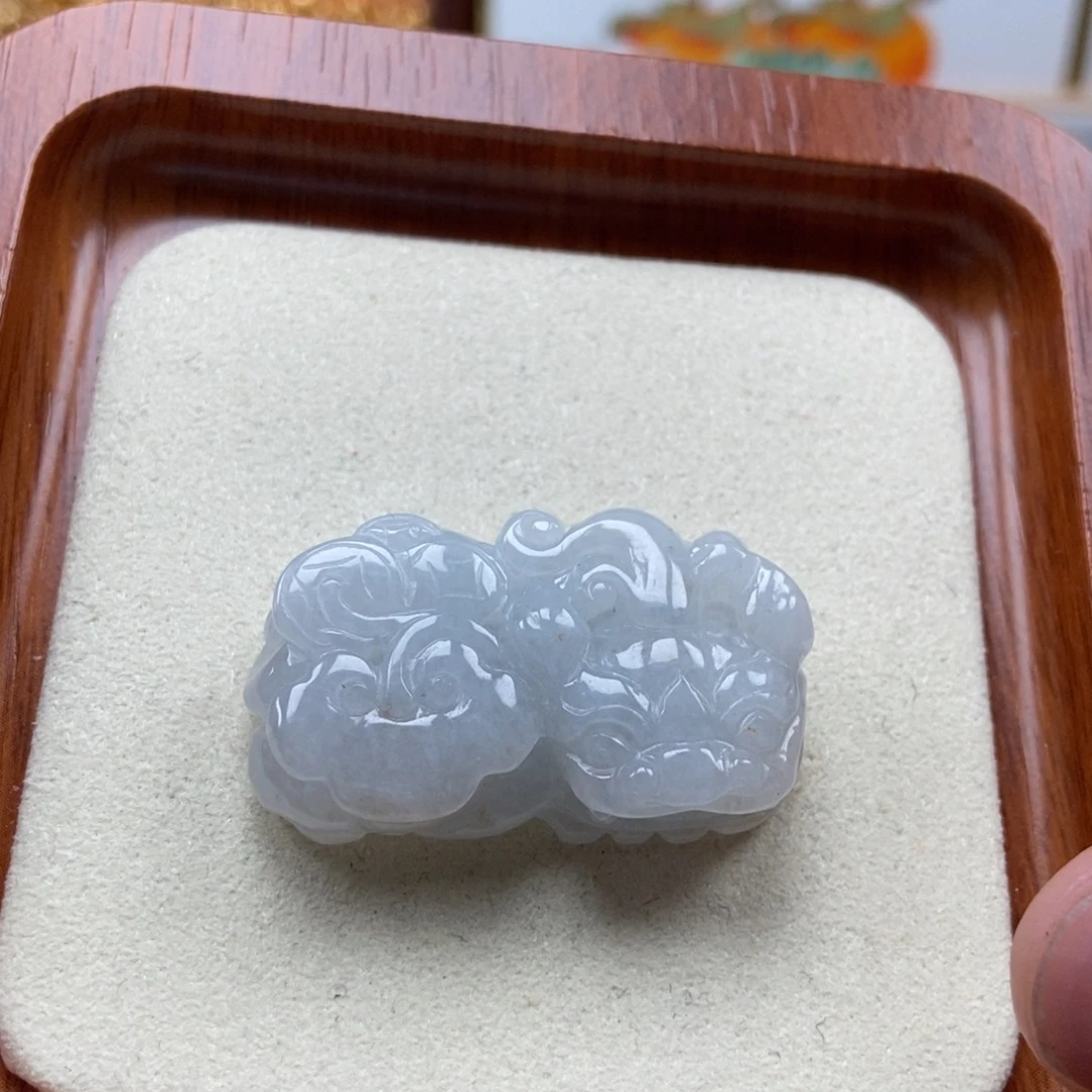 翡翠未镶嵌颈饰霸王貔貅吊坠