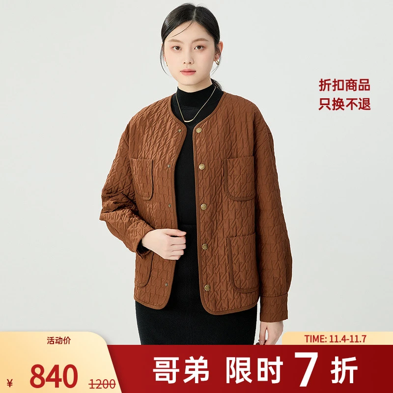 哥弟品质女装新款时尚高级气质口袋设计感圆领小棉服外套1400767