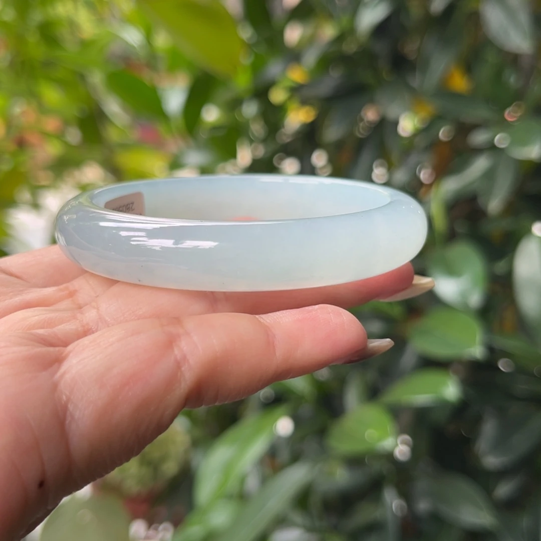 翡翠未镶嵌手镯60正圈