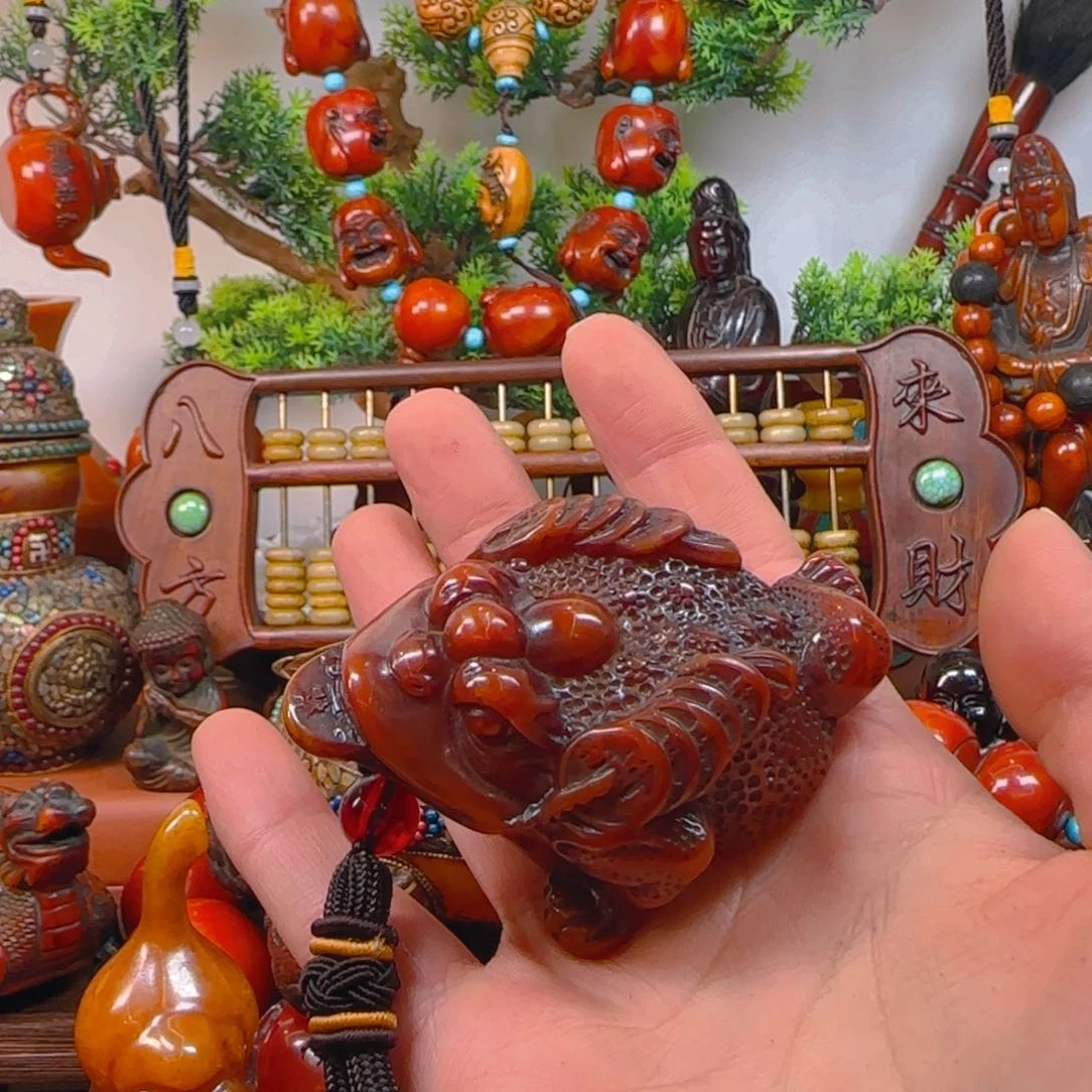 琥珀裸石未镶嵌手把