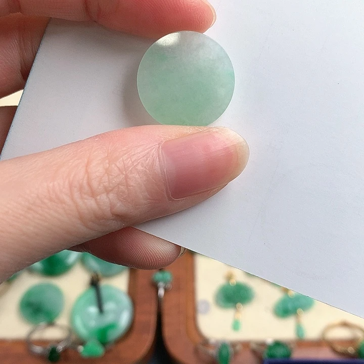 颈饰18K金镶嵌翡翠86325675567