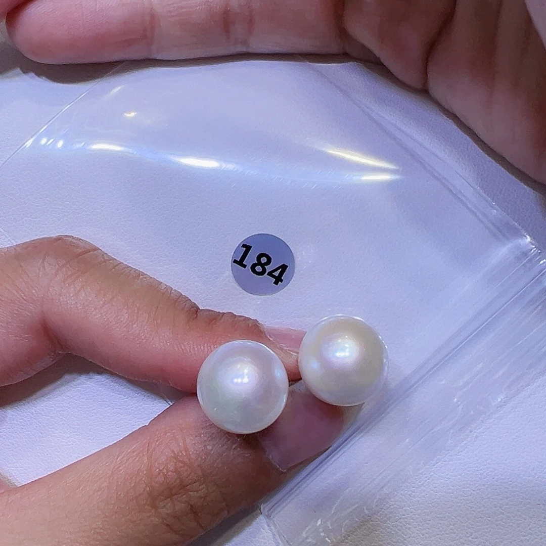 银S925镶嵌淡水珍珠耳饰