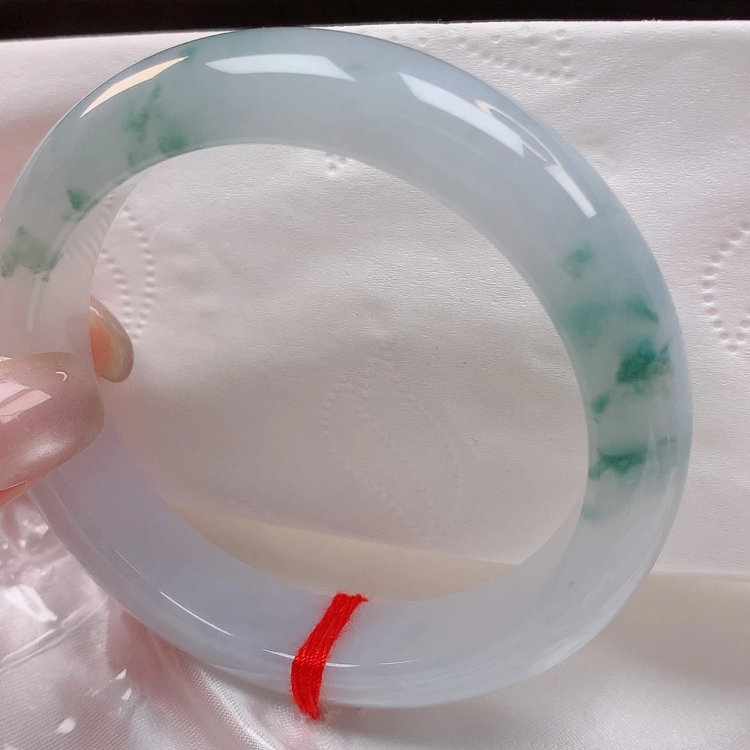 【闪购商品】未镶嵌手镯翡翠56