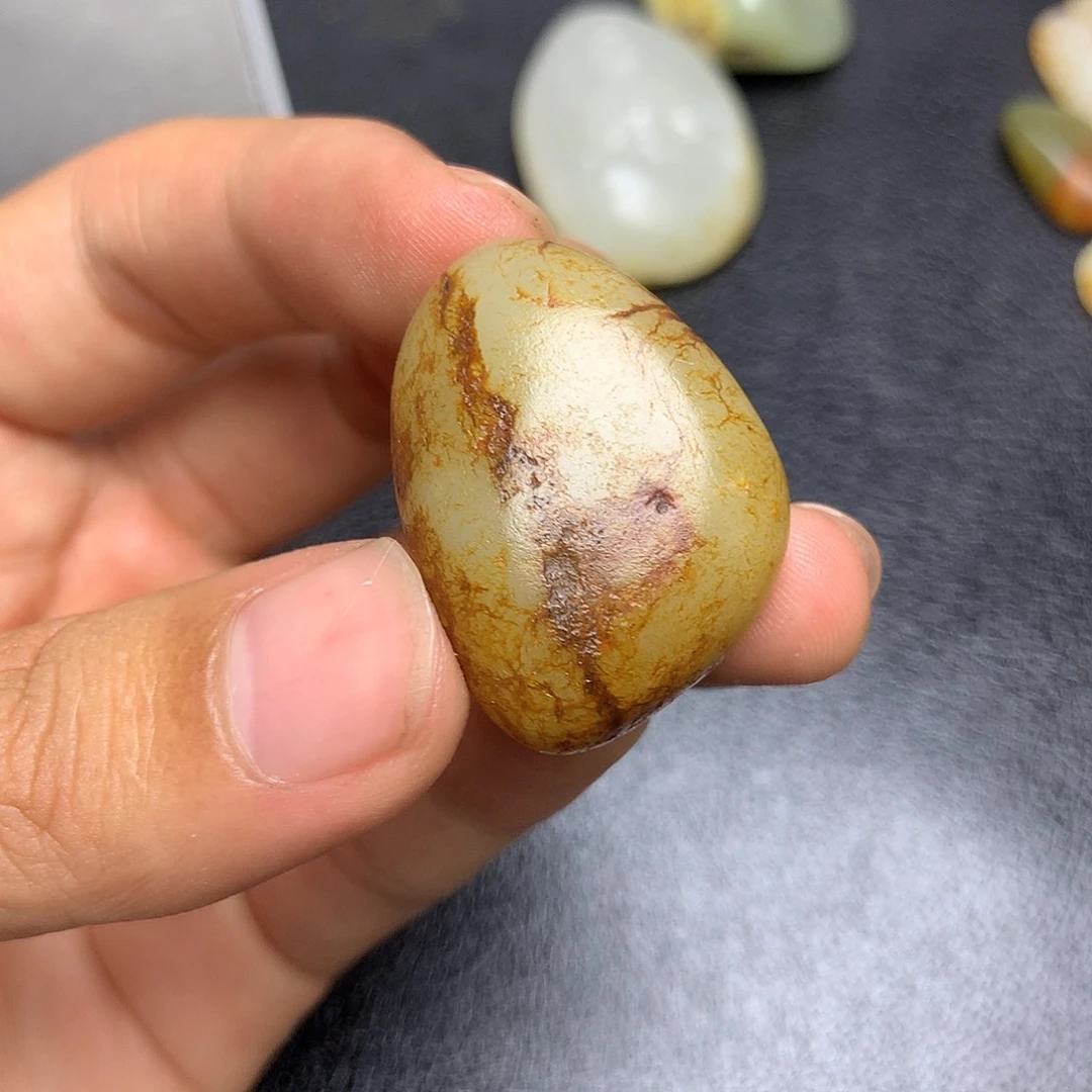 和田玉未镶嵌摆件