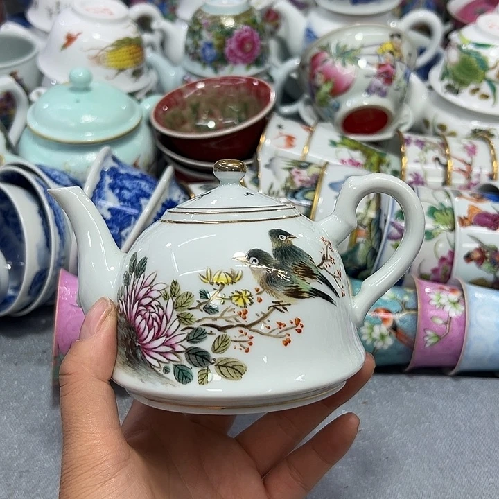 景德镇陶瓷手工艺品