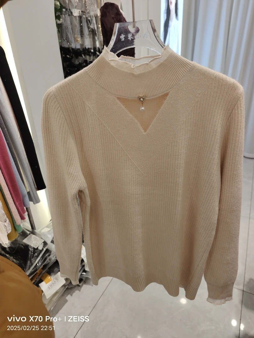 雪琴女装小网纱花边打底衫一体绒