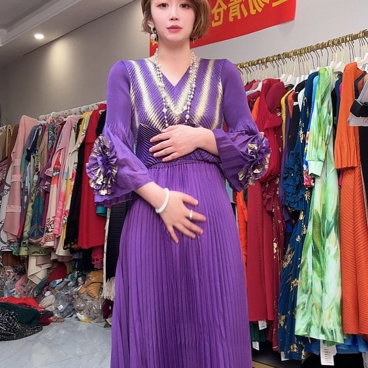 背心褶皱大码连衣裙