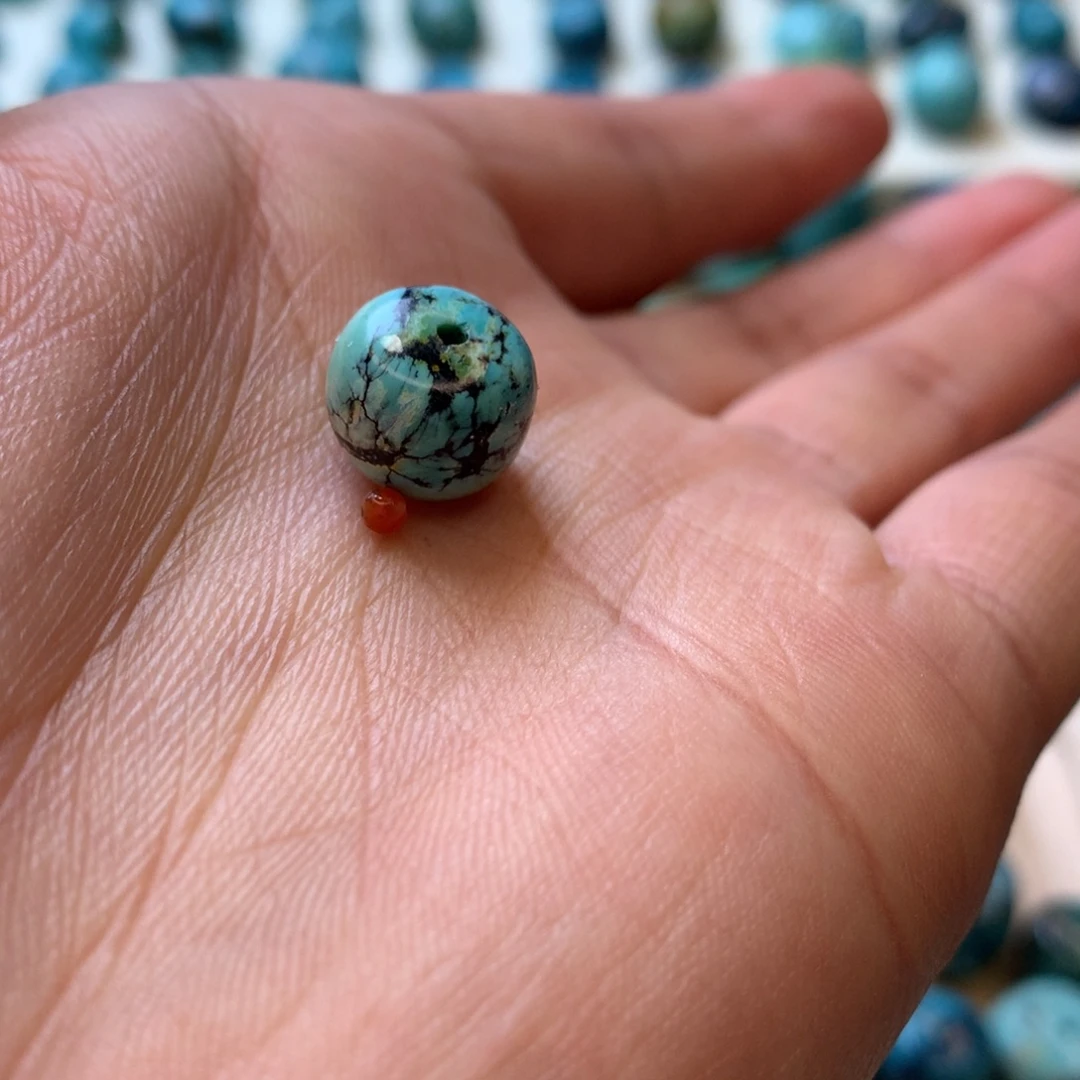 南红玛瑙未镶嵌珠宝奇石