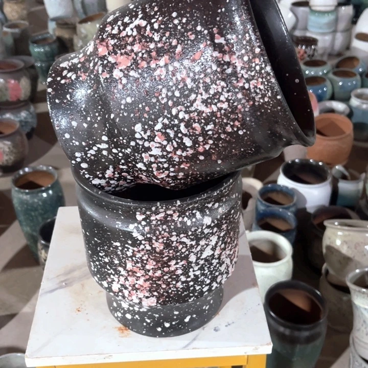 紫砂花盆口径20高度22两只正品