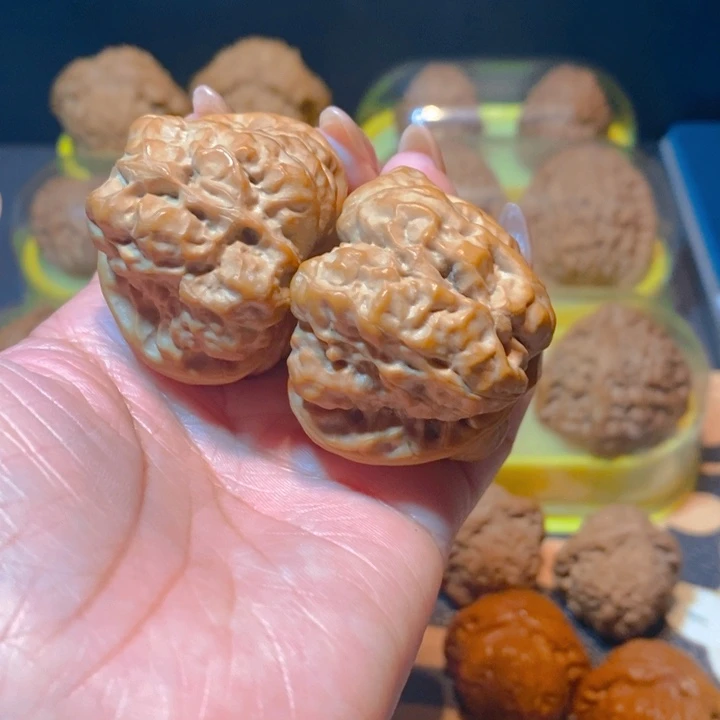 文玩核桃吊坠宋*旭蛤蟆头42