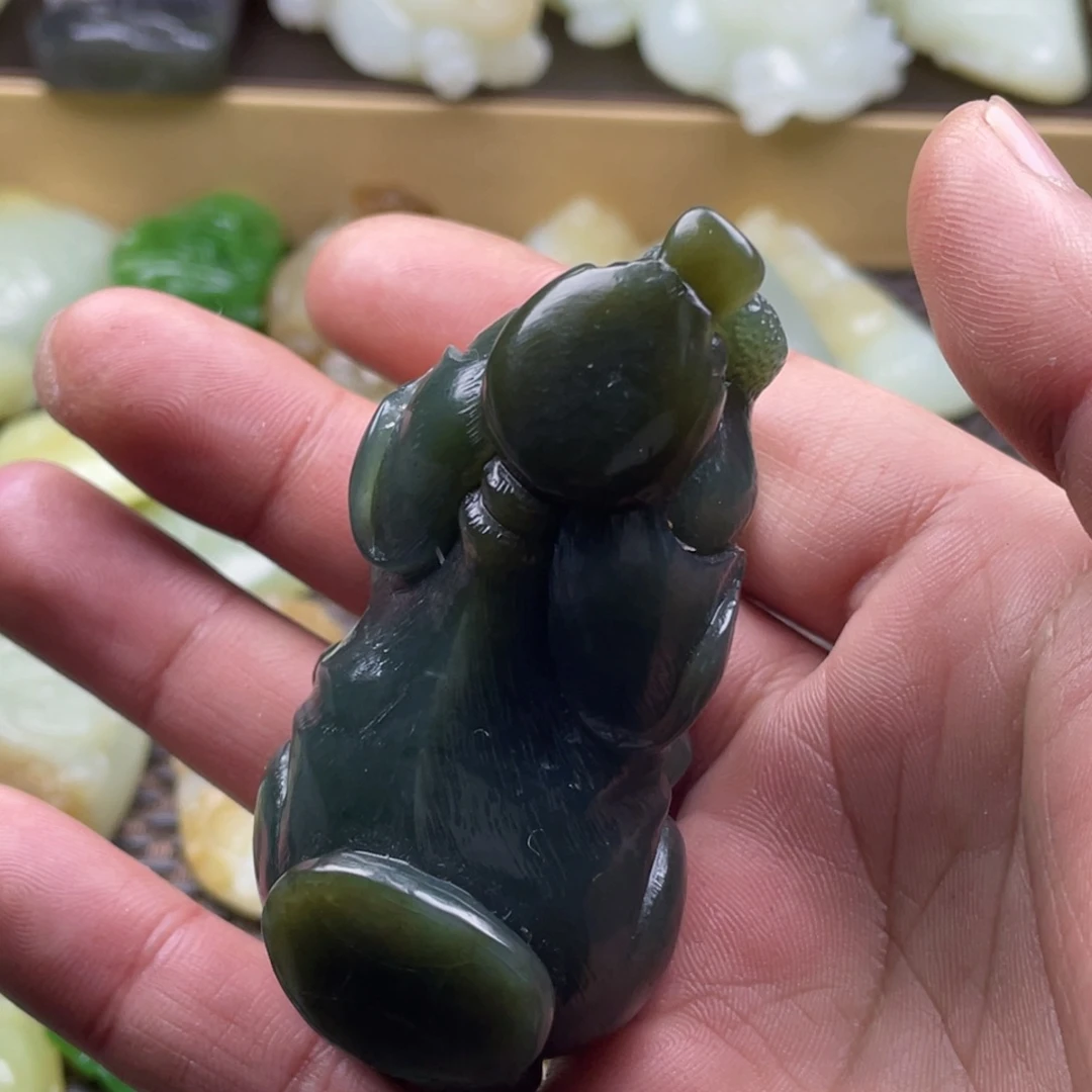 和田玉挂件未镶嵌?*乐